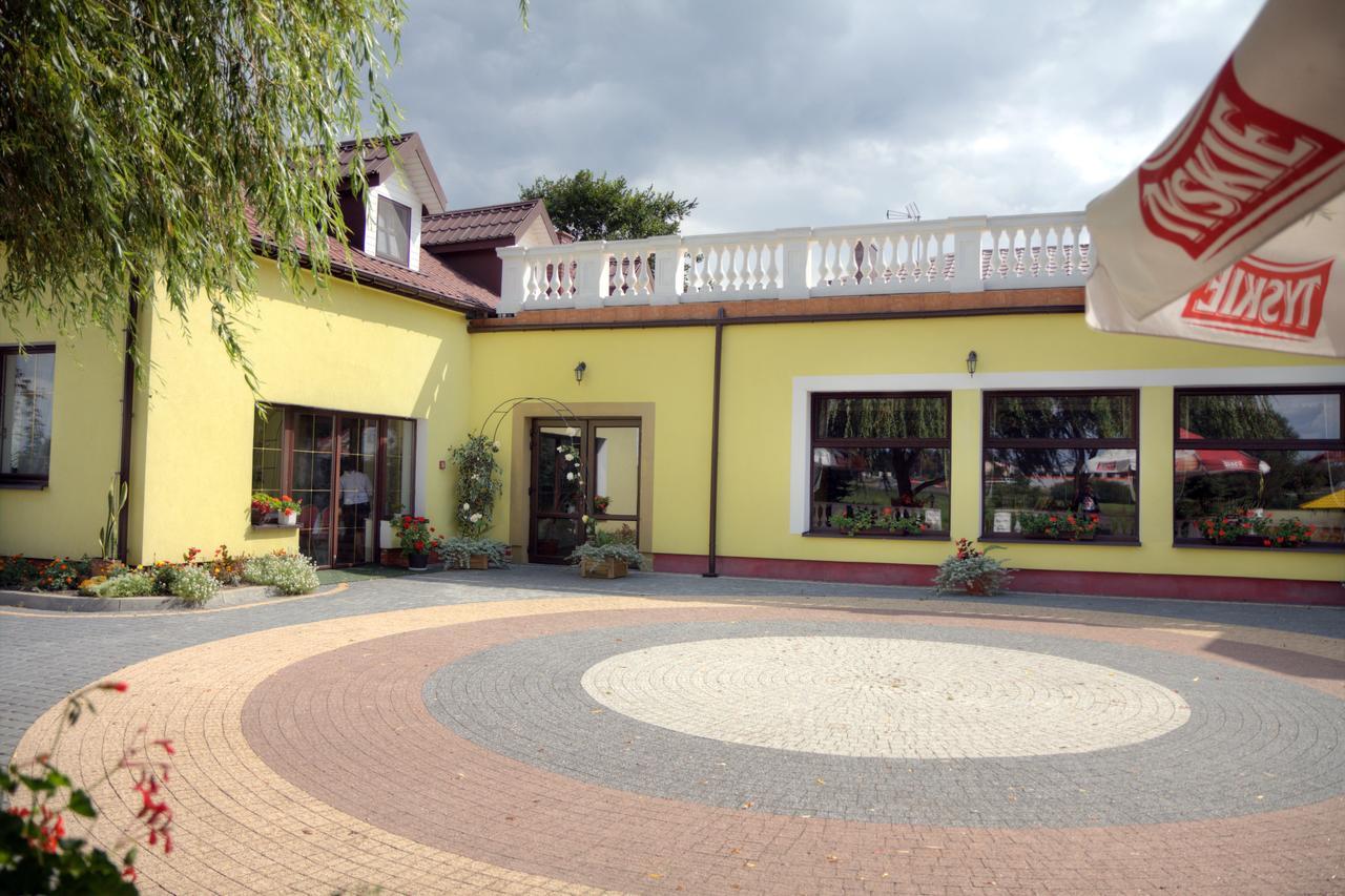 Zacisze Hotel Ulan Екстериор снимка