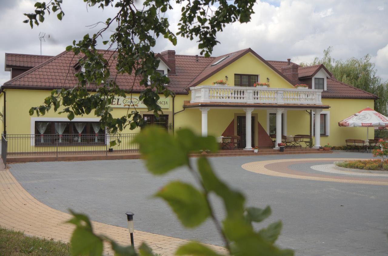 Zacisze Hotel Ulan Екстериор снимка