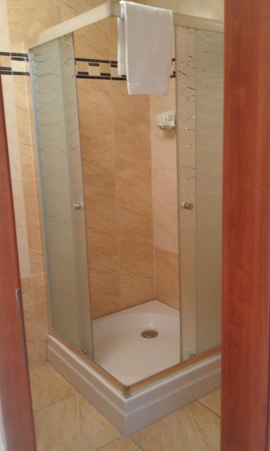 Zacisze Hotel Ulan Екстериор снимка